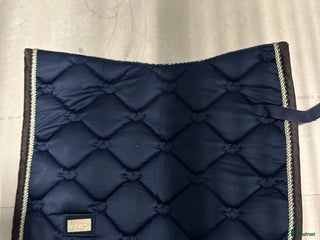 Schabrak & Vojlockar hästutrustning till salu: Equestrian Sthlm schabrak i Linköping - Annons 1