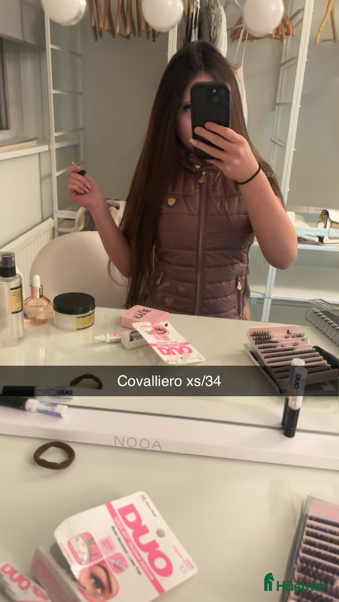 Jackor & Kavajer ryttarutrustning till salu: fin oanvänd väst - Annons 1