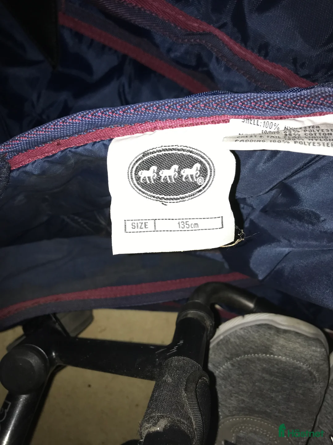 Täcken hästutrustning till salu: Tjockare täcke att ha ute  i Herrljunga - Annons 3