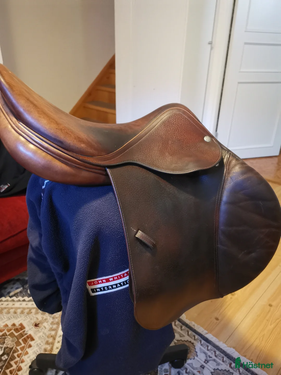 Sadlar hästutrustning till salu: Equipe hoppsadel - Annons 2