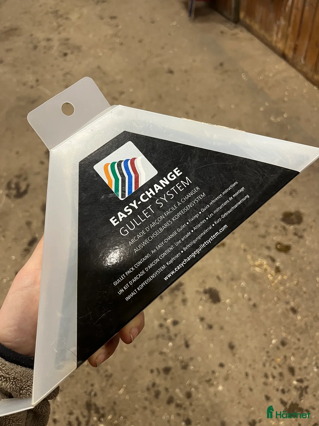 Sadlar hästutrustning till salu: Isabell Werth Bates Cair sadel dressyr i Åkers Styckebruk - Annons 8