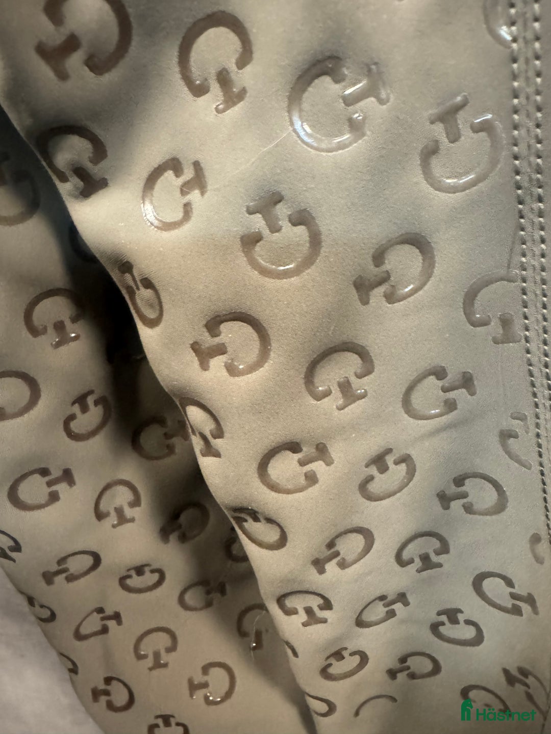 Ridbyxor ryttarutrustning till salu: Fina grå ridbyxor från Cavalleria Toscana i Kimstad - Annons 6