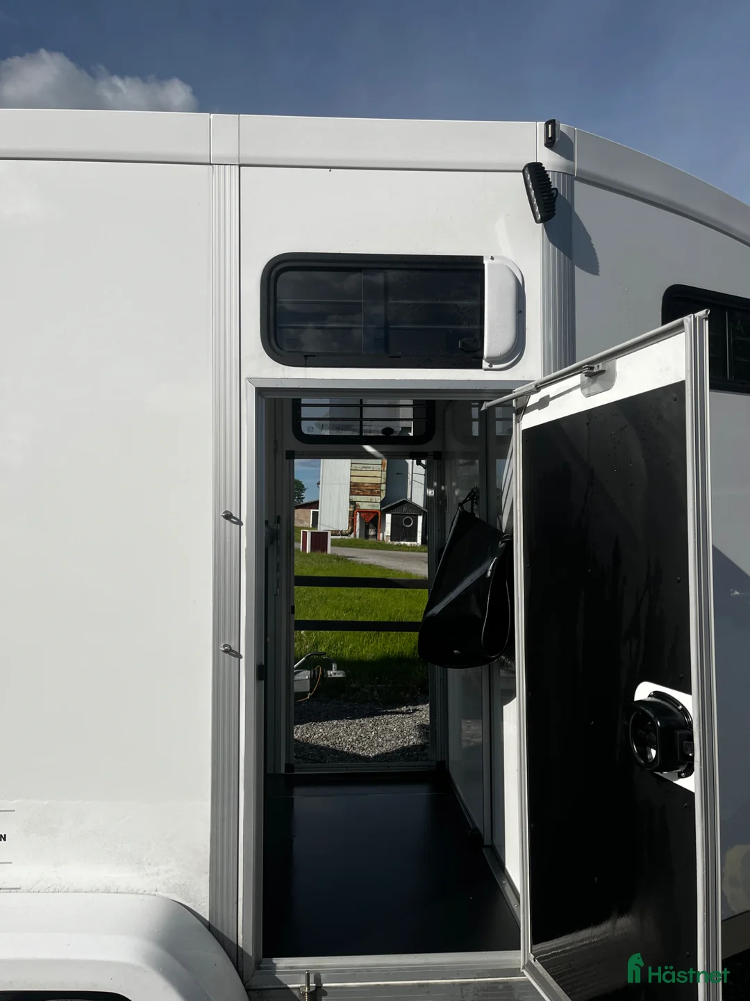 Hästtransporter  fordon & transport till salu: UMESLÄP B60 2025 (Avdragbar moms) - Annons 10