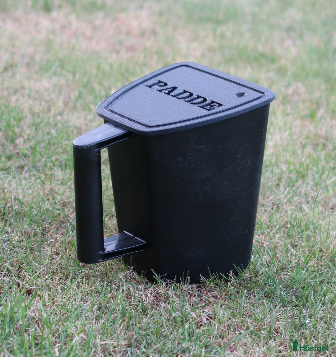 Övrig Hästutrustning hästutrustning till salu: Foderlock med egen text i Växjö - Annons 2