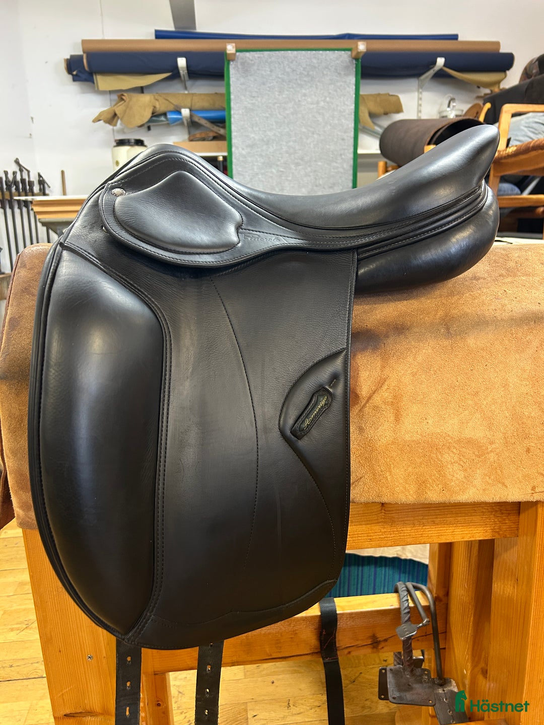 Sadlar hästutrustning till salu: Amerigo DJ i Göteborg - Annons 1