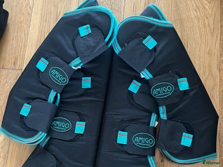 Benskydd hästutrustning till salu: Transportskydd i Grödinge - Annons 3