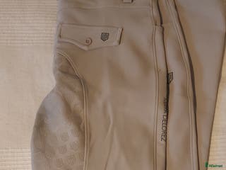 Ridbyxor ryttarutrustning till salu: Ett gäng ridbyxor - helskodda i Ekerö - Annons 19