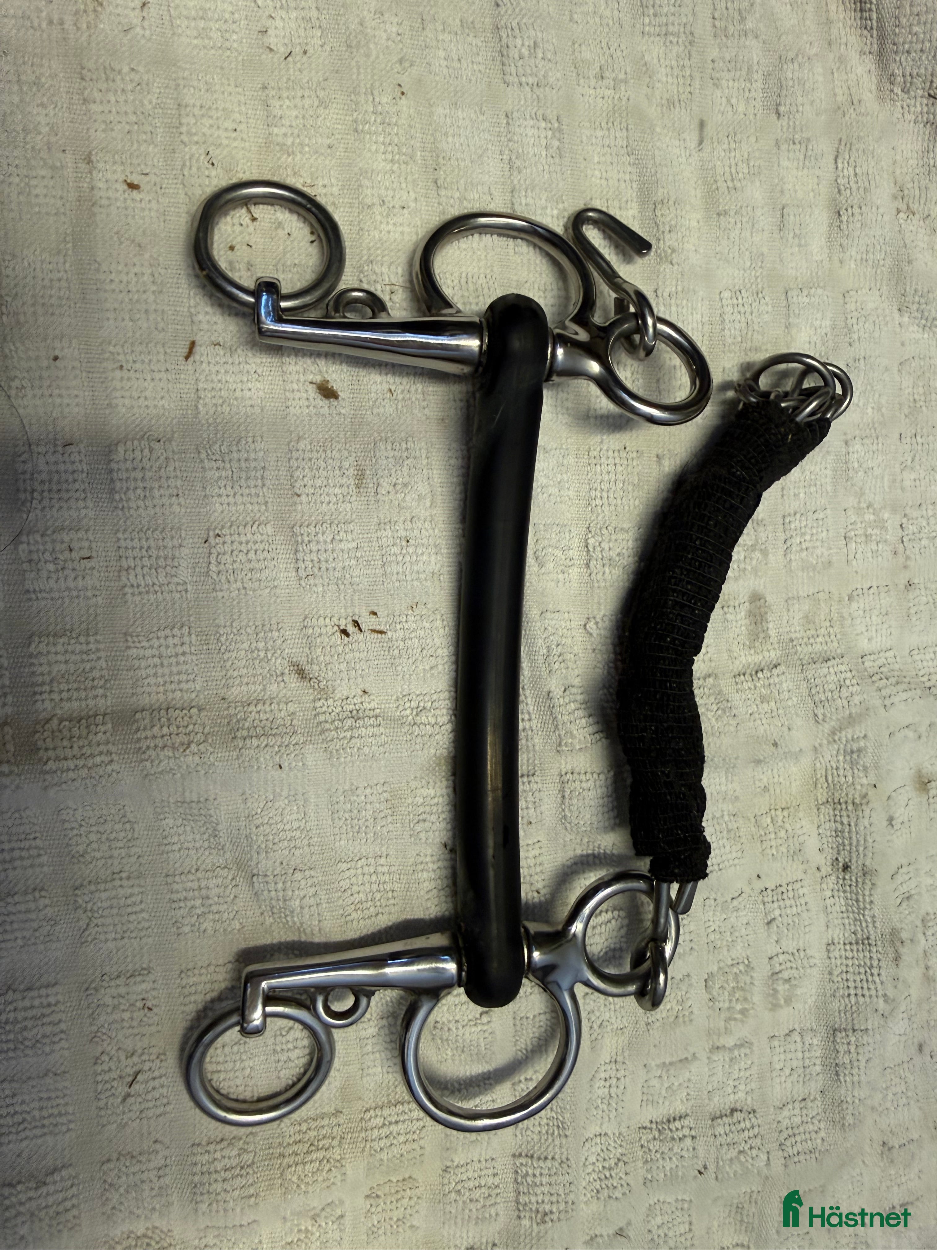 Bett hästutrustning till salu: 2 bett säljes i Karlskrona - Annons 2