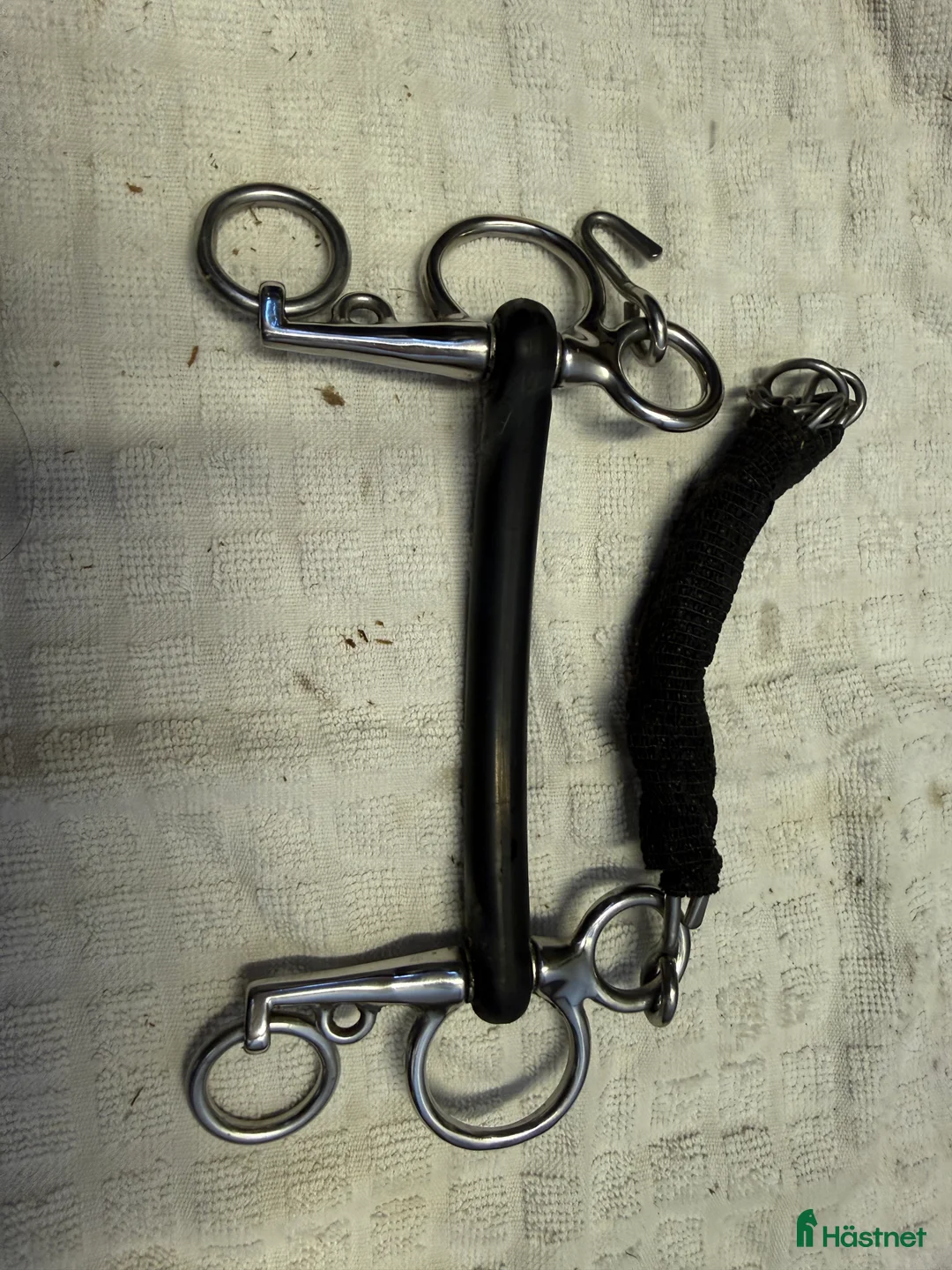 Bett hästutrustning till salu: 2 bett säljes i Karlskrona - Annons 1