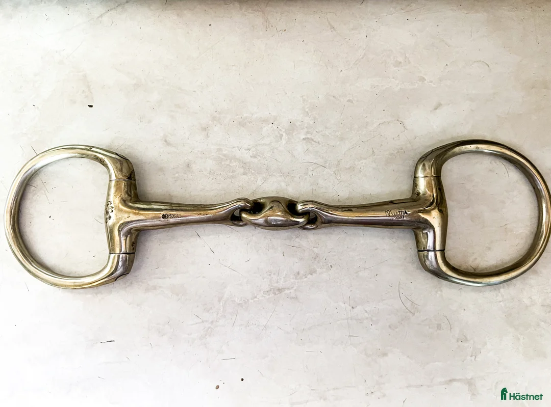 Bett hästutrustning till salu: Sprenger bett i Tvååker - Annons 1