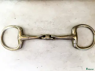 Bett hästutrustning till salu: Sprenger bett - Annons 1