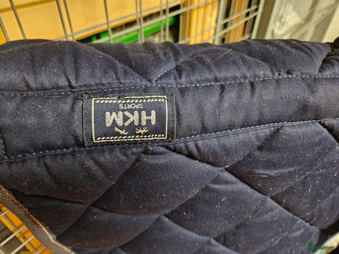 Schabrak & Vojlockar hästutrustning till salu: Flera schabrak säljes, olika märken i Lerum - Annons 17