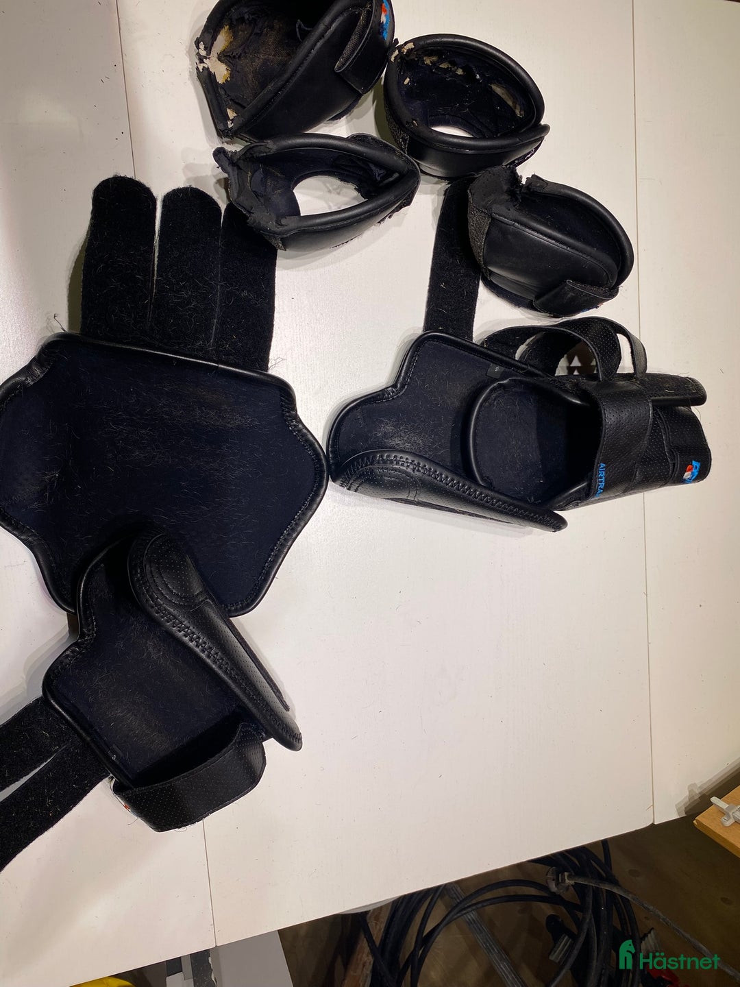 Benskydd hästutrustning till salu: Air Trax Eventing Benskydd och Boots i Kungälv - Annons 2