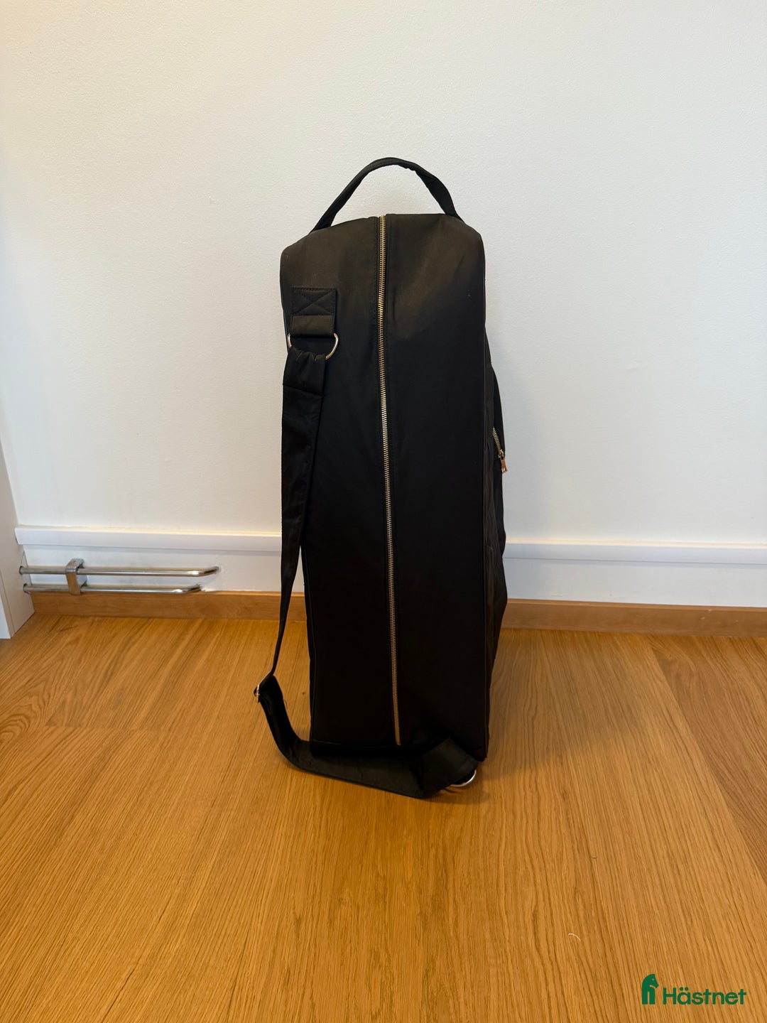 Övrigt Ridkläder ryttarutrustning till salu: Kingslandsväst och Pikeur stövelväska i Skara - Annons 6