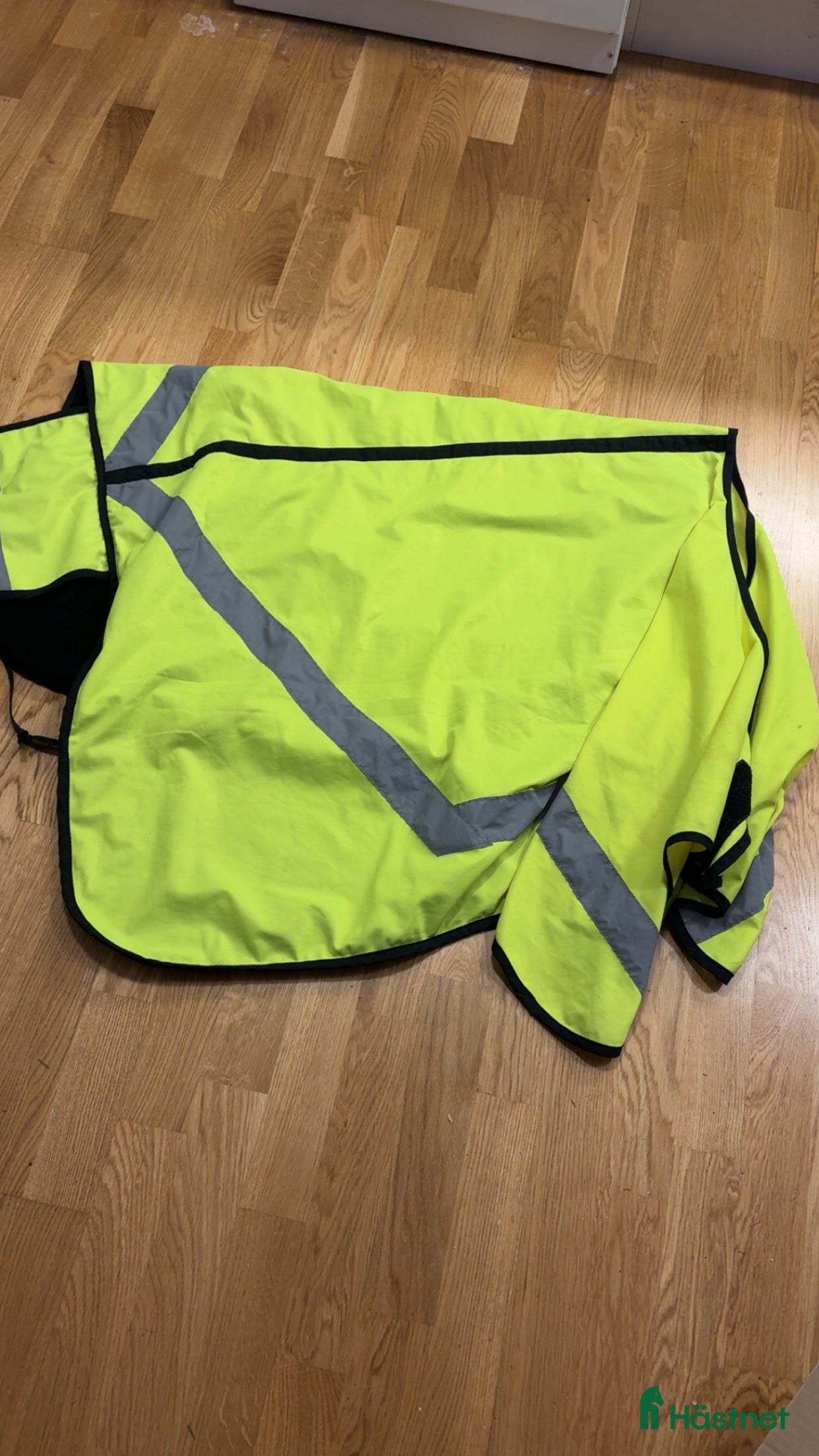 Övrig Hästutrustning hästutrustning till salu: Reflex täcken och benskydd  i Nyköping - Annons 2