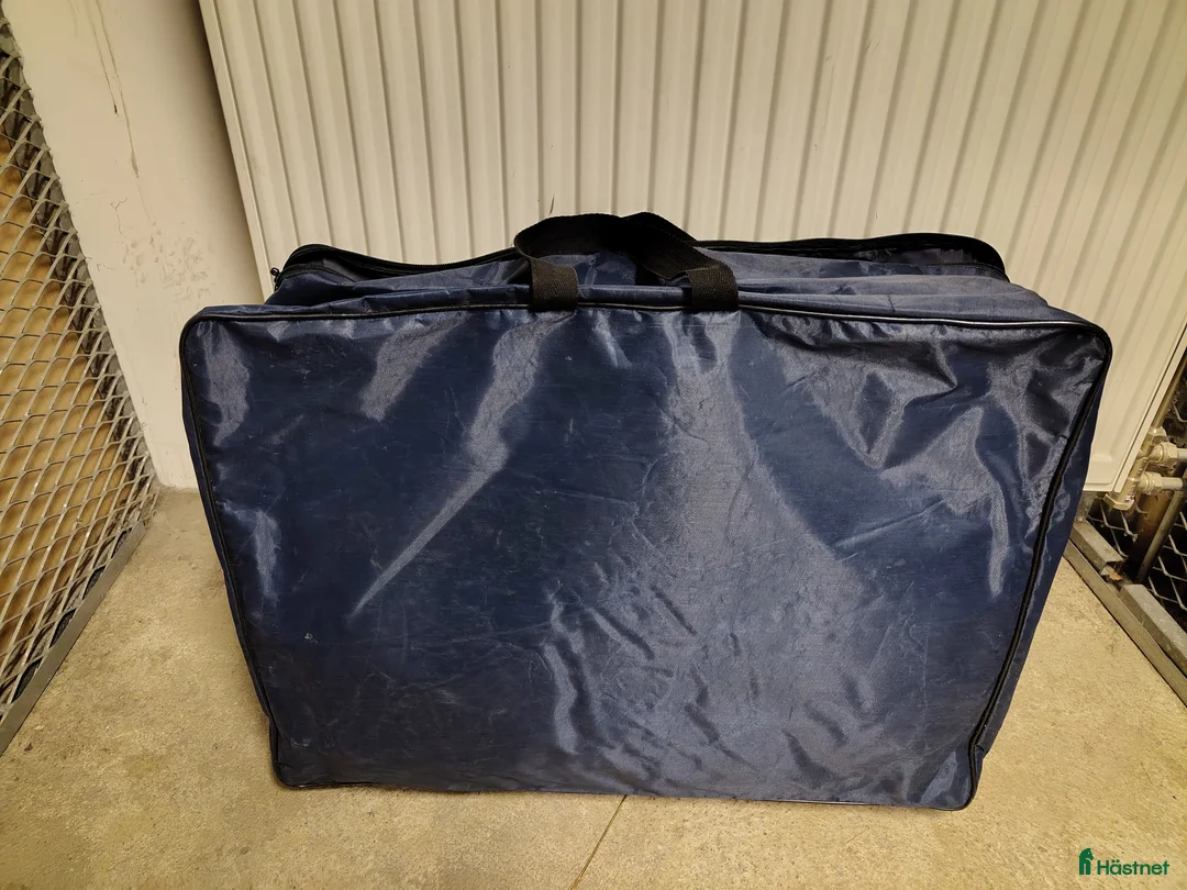 Täcken hästutrustning till salu: Dyón Vintertäcke i Stockholm - Annons 5