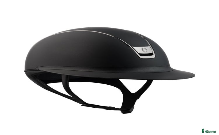 Hjälmar ryttarutrustning till salu: Superfin samshield hjälm! i Hägersten - Annons 3