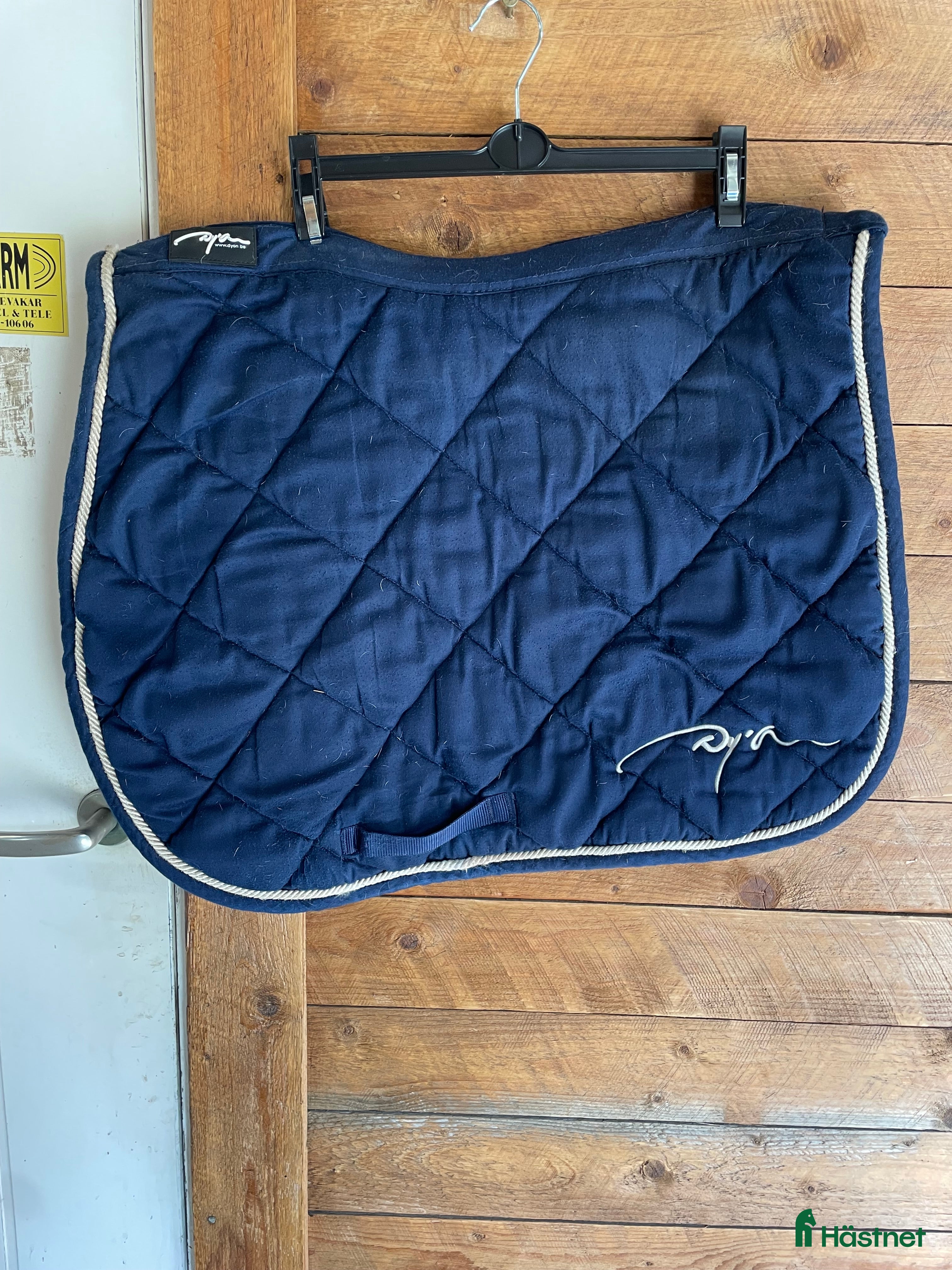 Schabrak & Vojlockar hästutrustning till salu: Dyon stl Full i Berghem - Annons 3