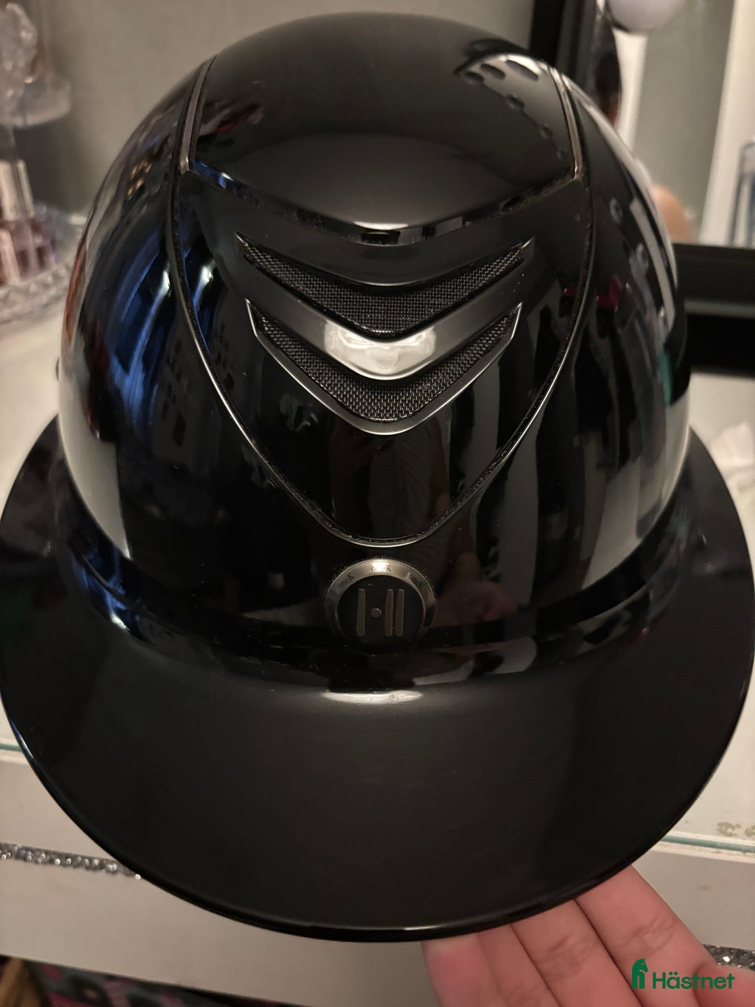 Hjälmar ryttarutrustning till salu: One k AVANCE GLOSSY CHROME - SVART i Eskilstuna - Annons 3