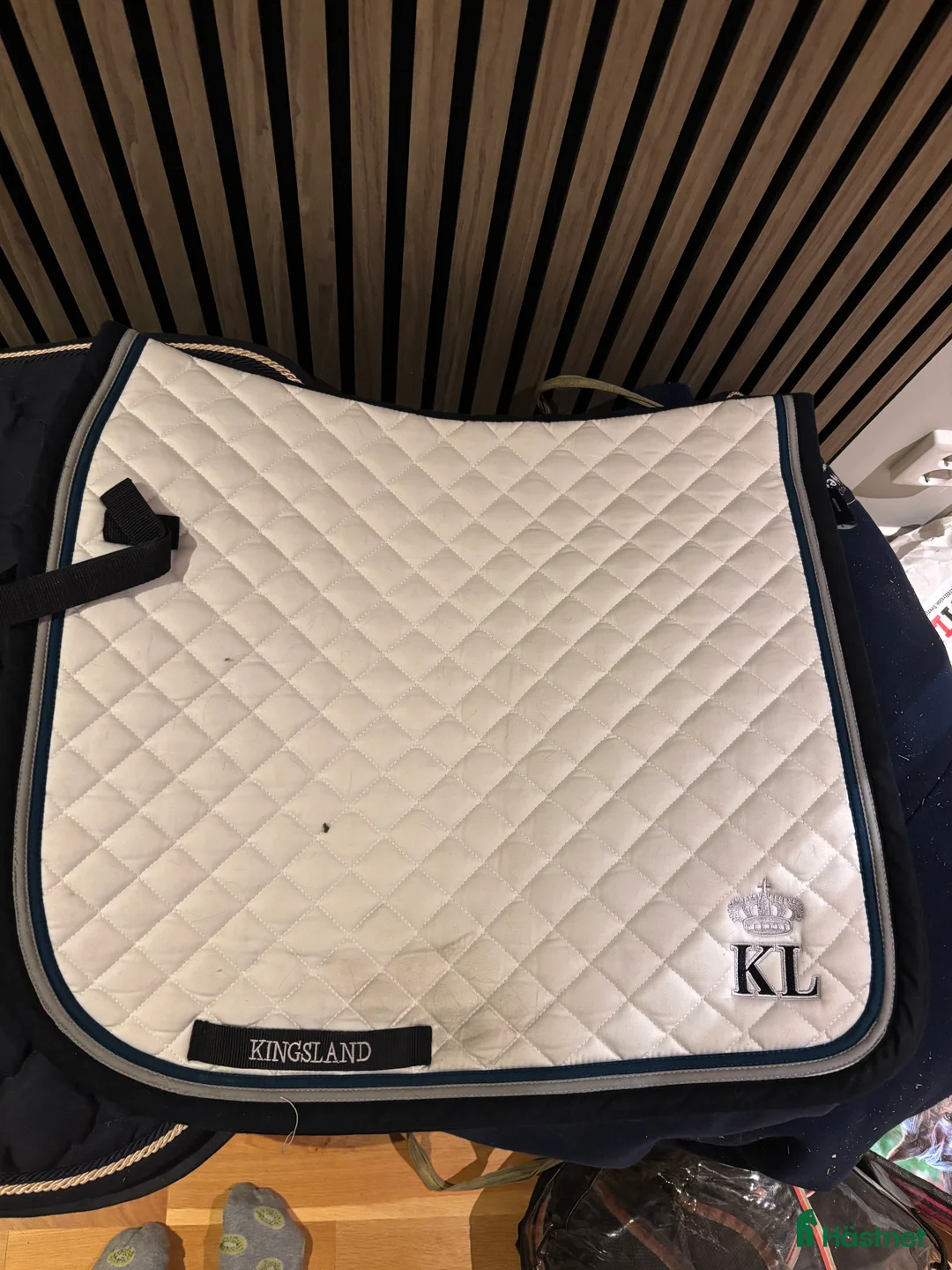 Schabrak & Vojlockar hästutrustning till salu: Flera olika schabrak  i Västerhaninge - Annons 11