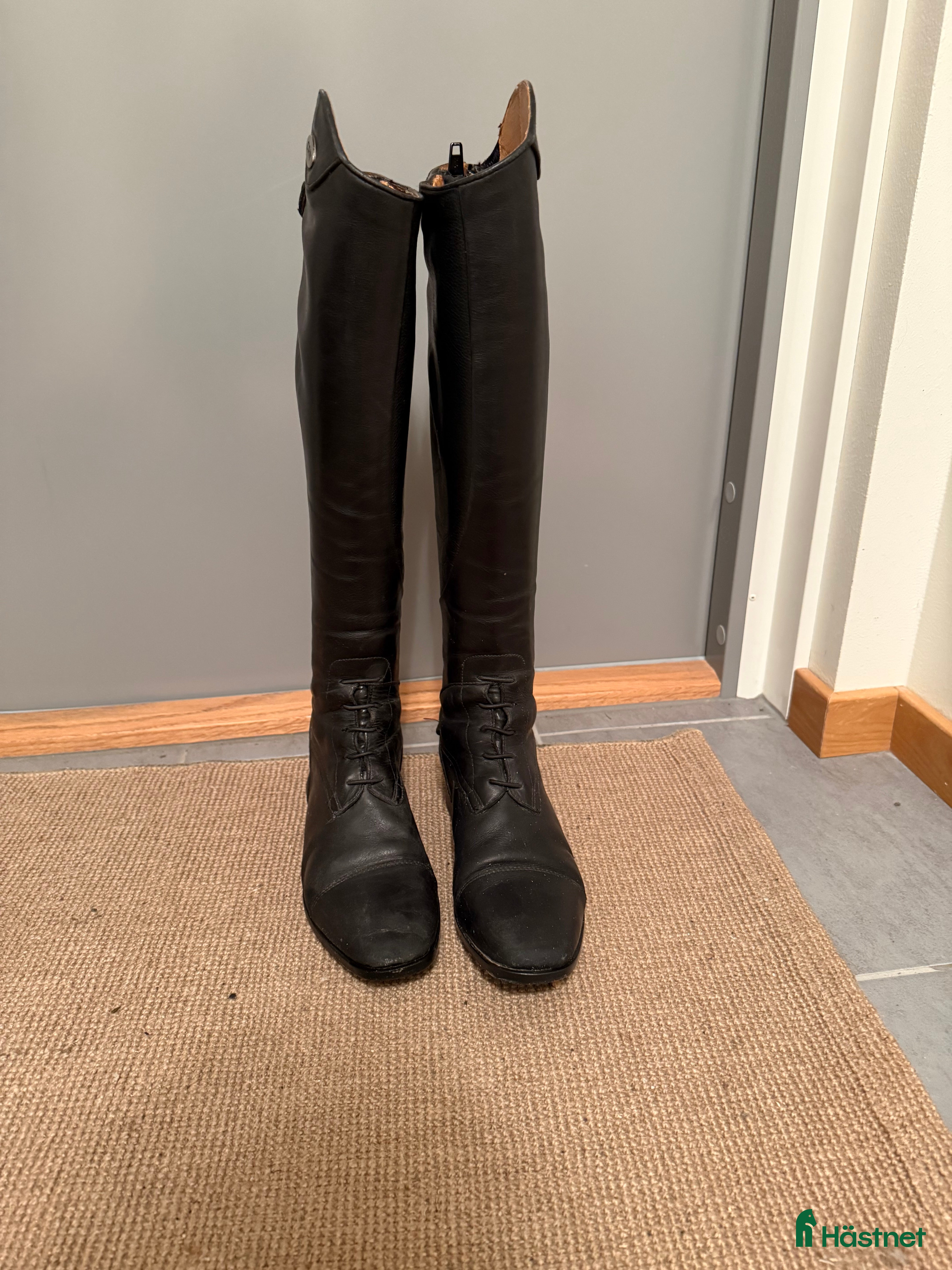 Ridstövlar ryttarutrustning till salu: Ridstövlar CRW panaro i Trollhättan - Annons 3