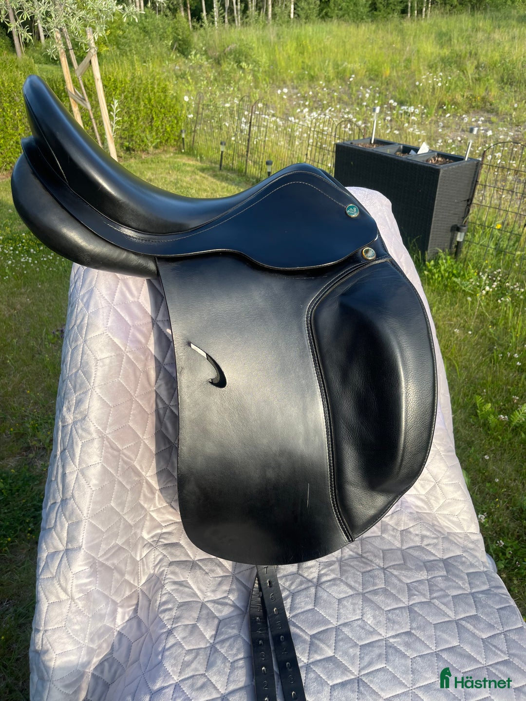 Sadlar hästutrustning till salu: Prestige Roma dressyrsadel 16,5” i Gävle - Bild 4