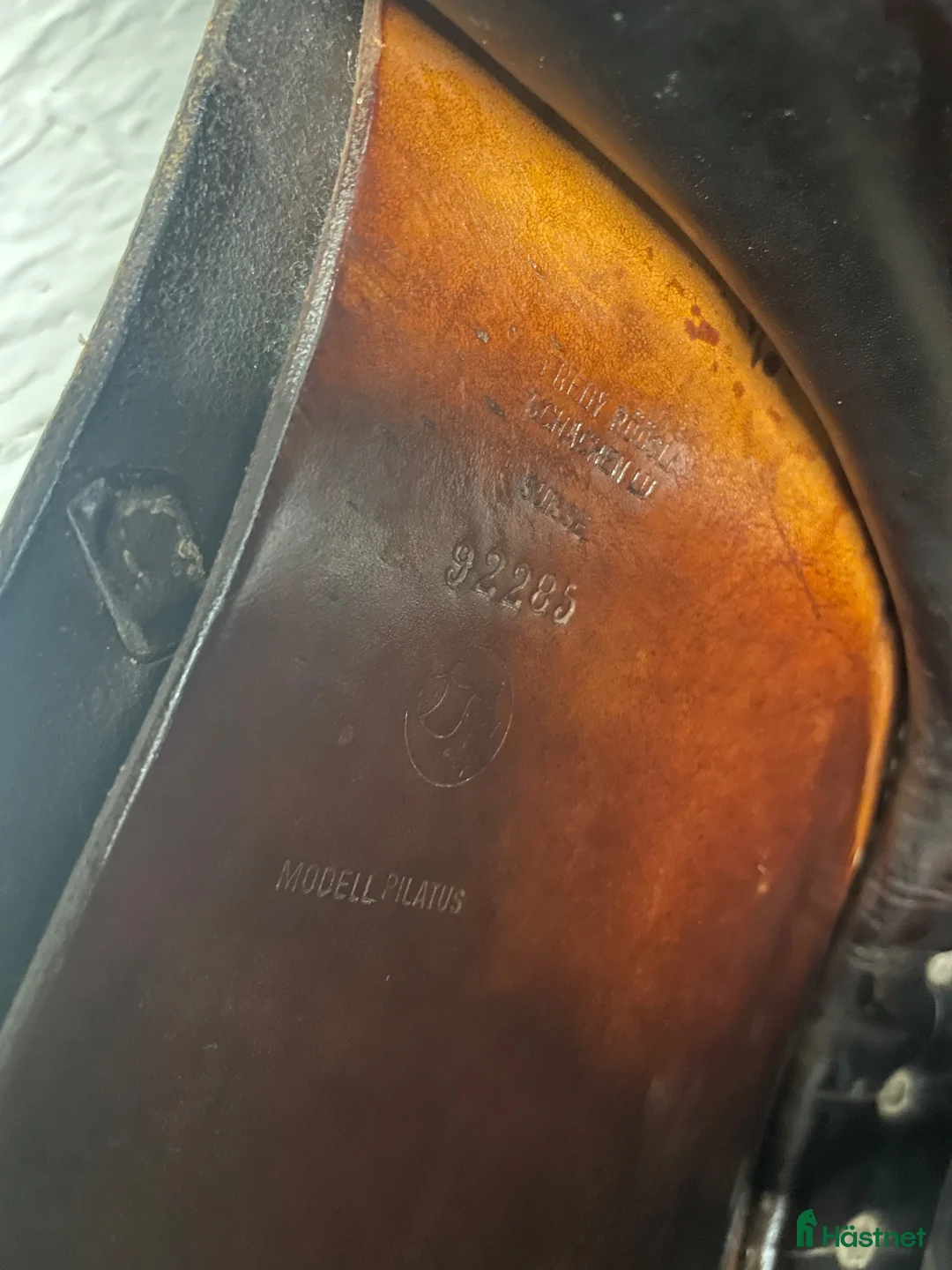 Sadlar hästutrustning till salu: Klassisk Röösli Pilatus - Annons 3