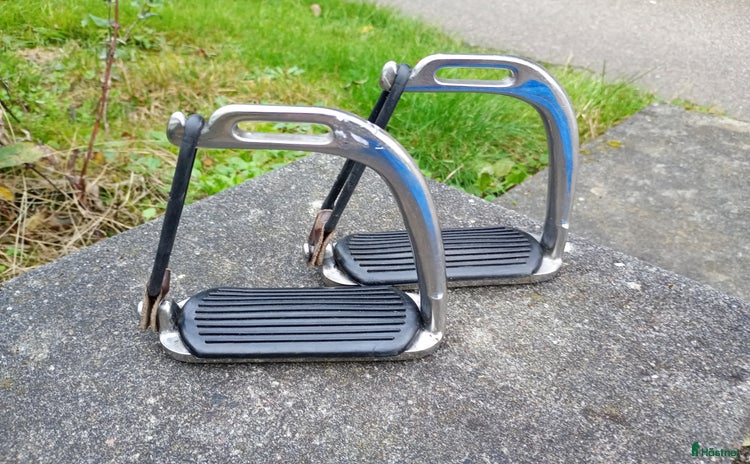 Stigbyglar hästutrustning till salu i Strömstad - Annons 10