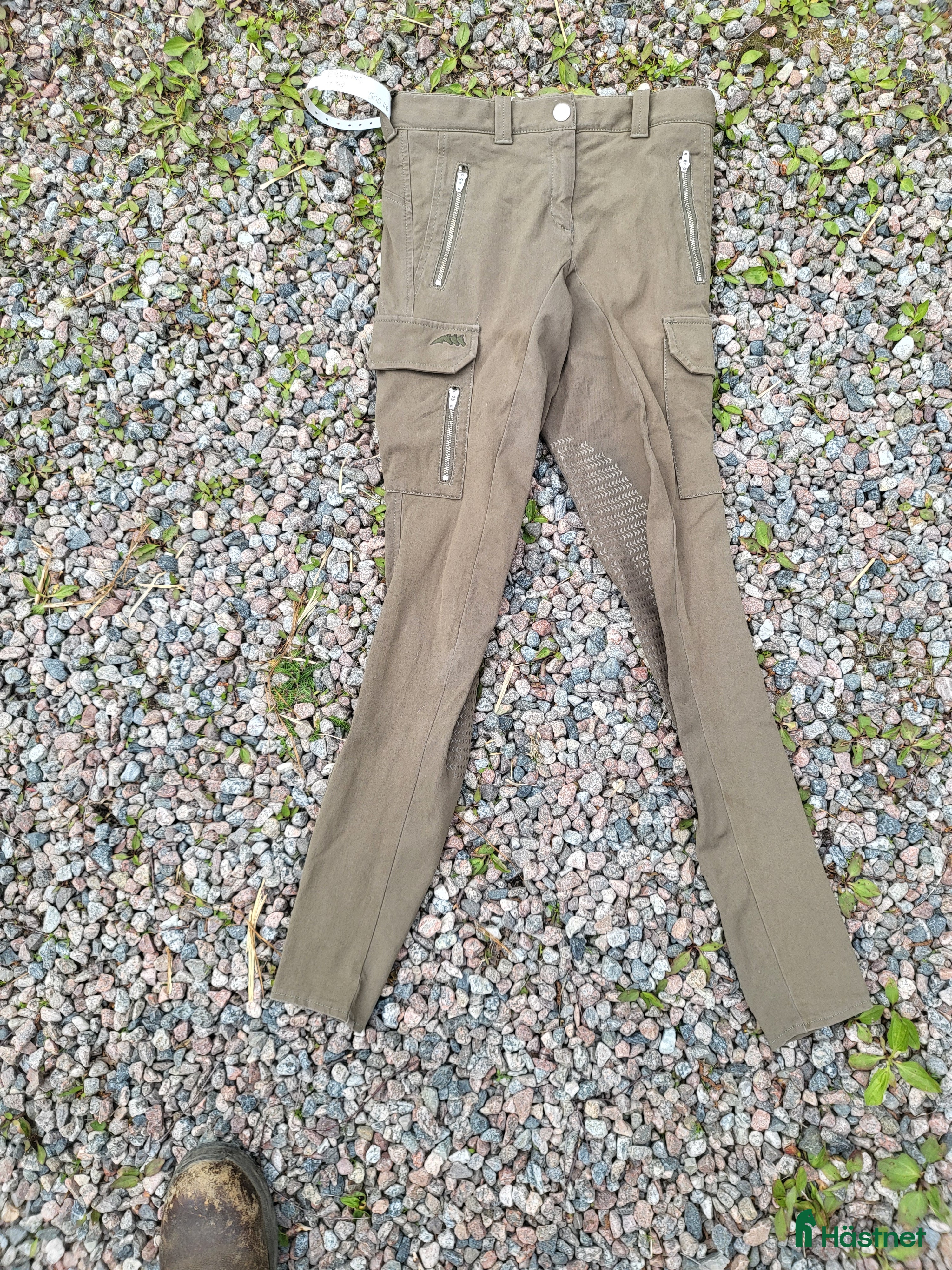 Ridbyxor ryttarutrustning till salu: Equiline strlk IT 40 i Heby - Annons 4