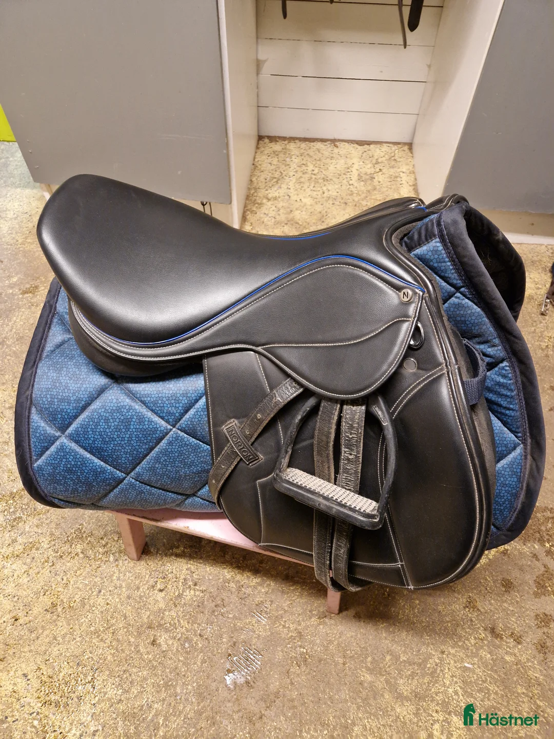 Sadlar hästutrustning till salu: Fin sadel - Annons 1
