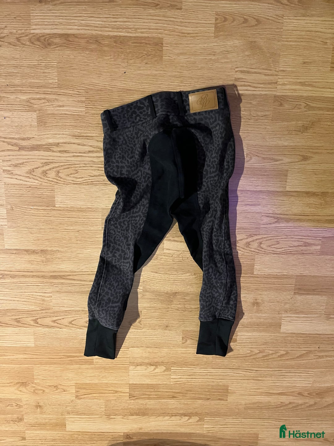 Ridbyxor ryttarutrustning till salu: Ridbyxor till salu  i Vinninga - Annons 3