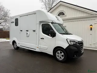 Hästlastbilar fordon & transport till salu: 3 sits / Stuteri / Automat / 180hk / 2021 / - Annons 1