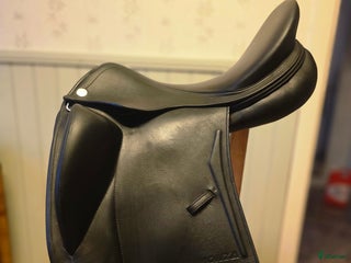 Sadlar hästutrustning till salu: Världens skönaste sadel i Vega - Annons 8