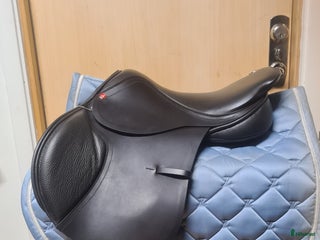 Sadlar hästutrustning till salu: Albion Adjusta Kontrol i Hamneda - Annons 13