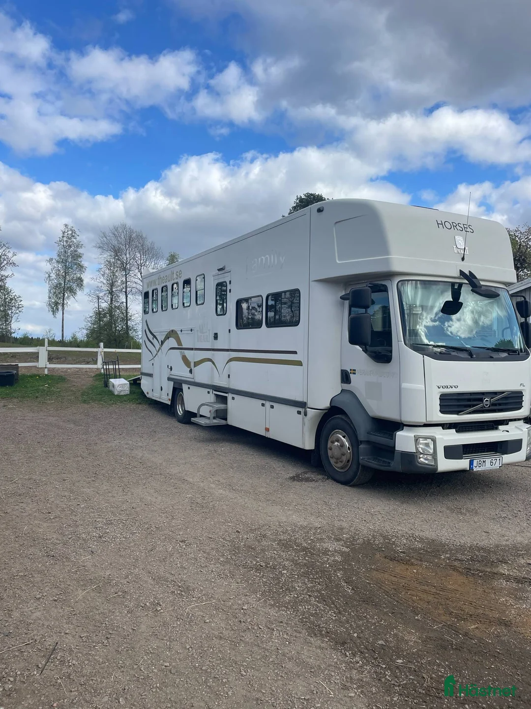 Hästlastbilar  fordon & transport till salu: 6-hästars lastbil med bodel i Alingsås - Annons 2