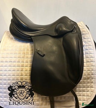 Sadlar hästutrustning till salu: Dressyrsadel Erreplus 17" i Uppsala - Annons 16