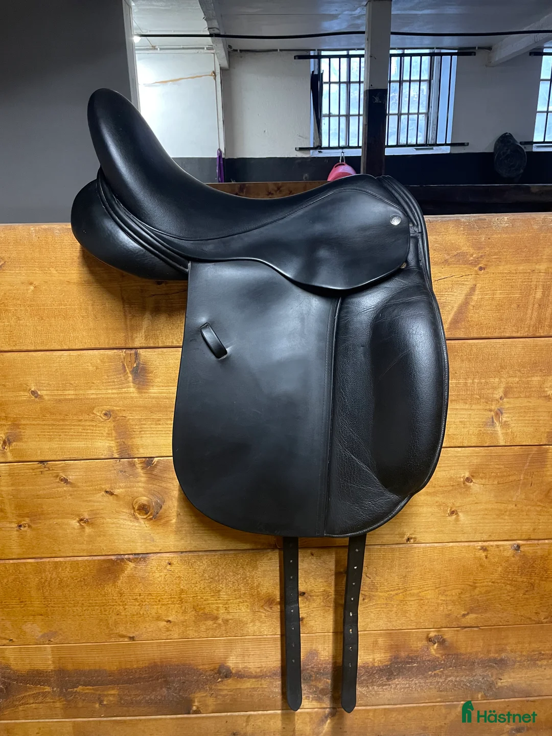 Sadlar hästutrustning till salu: Bekväm Frank Baines i fint skick i Gamleby - Annons 4