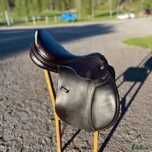 Sadlar hästutrustning Prestige Paris  i Norrköping - Annons 1