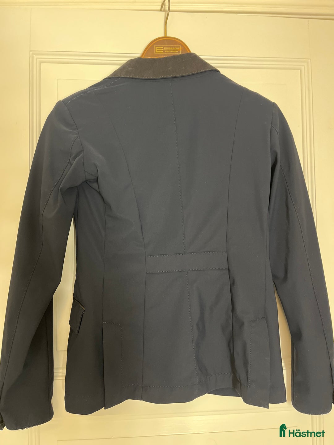 Jackor & Kavajer ryttarutrustning till salu: Cavalleria Toscana kavaj  i Steninge - Annons 2