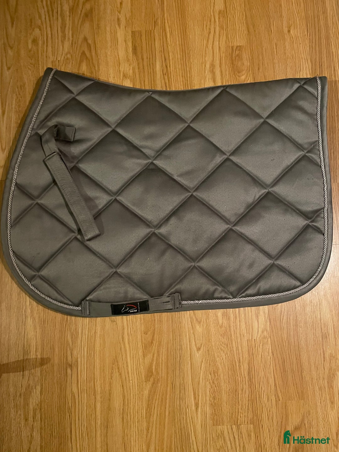 Schabrak & Vojlockar hästutrustning till salu: Schabrak  i Vänersnäs - Annons 1