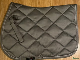 Schabrak & Vojlockar hästutrustning till salu: Schabrak i Vänersnäs - Annons 1