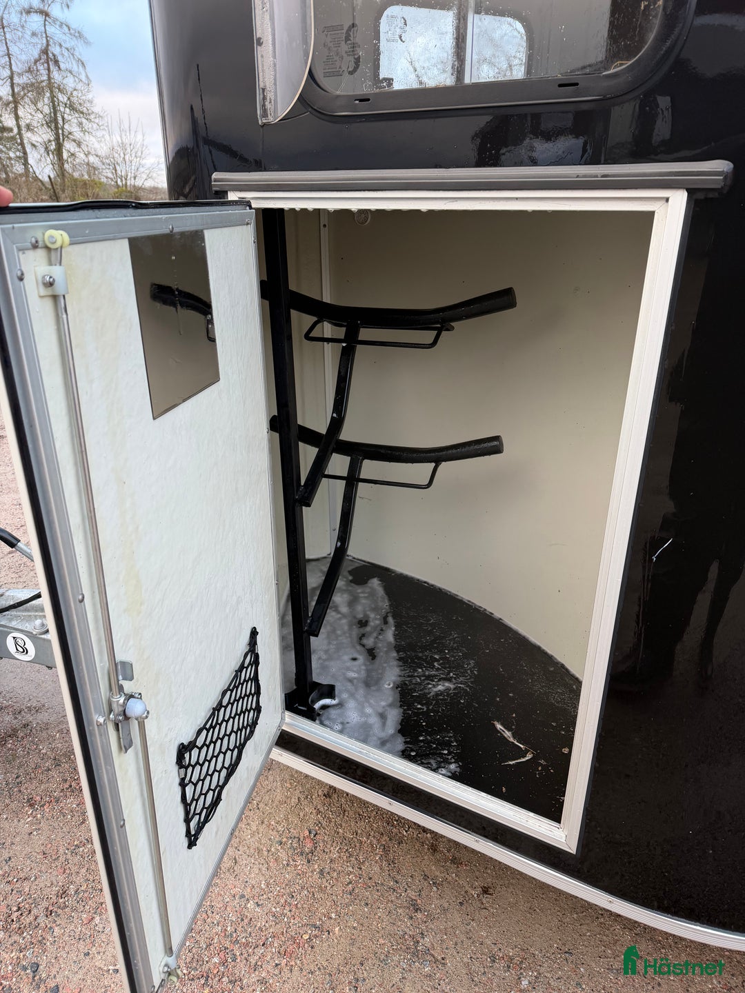 Hästtransporter  fordon & transport till salu: Chevals storsäljare gold 3 hästtransport  i Västerås - Annons 10