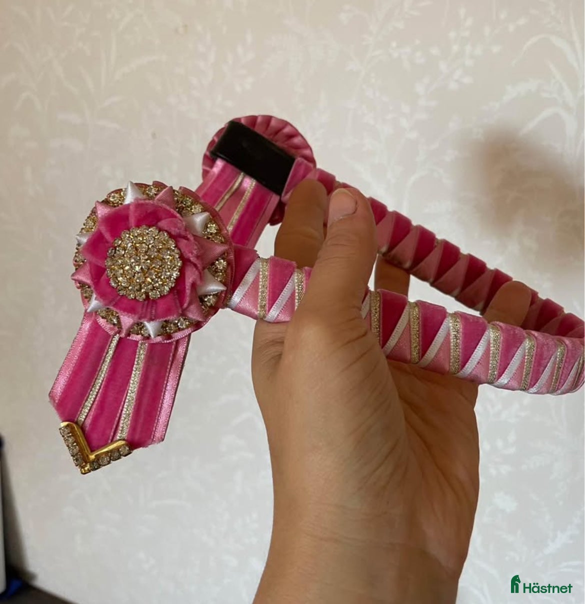 Träns hästutrustning till salu: Rosa pannband  i Upplands Väsby - Annons 3