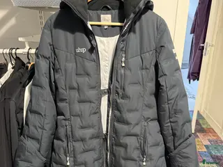 Jackor & Kavajer ryttarutrustning till salu: Uhip ice långa modellen som ny i Surahammar - Annons 10