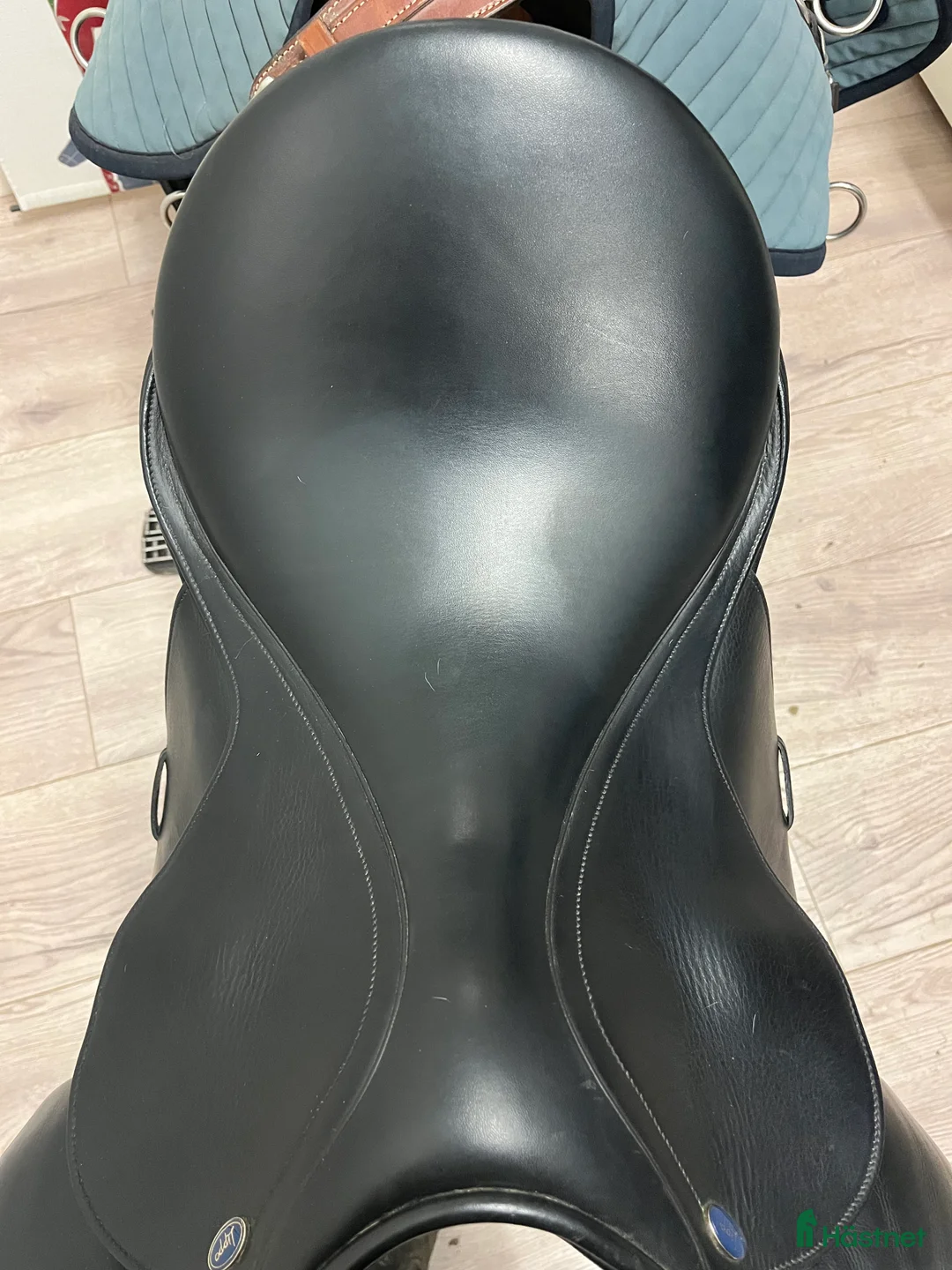 Sadlar hästutrustning till salu: Lippo Vanessa i Boden - Annons 2