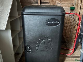 Stallinredning, stängsel & gård övrig utrustning till salu: Sadelskåp i Horndal - Annons 2