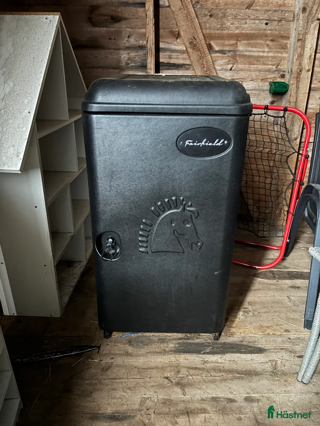 Stallinredning, stängsel & gård övrig utrustning till salu: Sadelskåp i Horndal - Annons 1