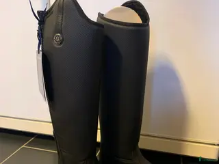 Ridstövlar ryttarutrustning till salu: Vinterridstövlar i Nye - Annons 19