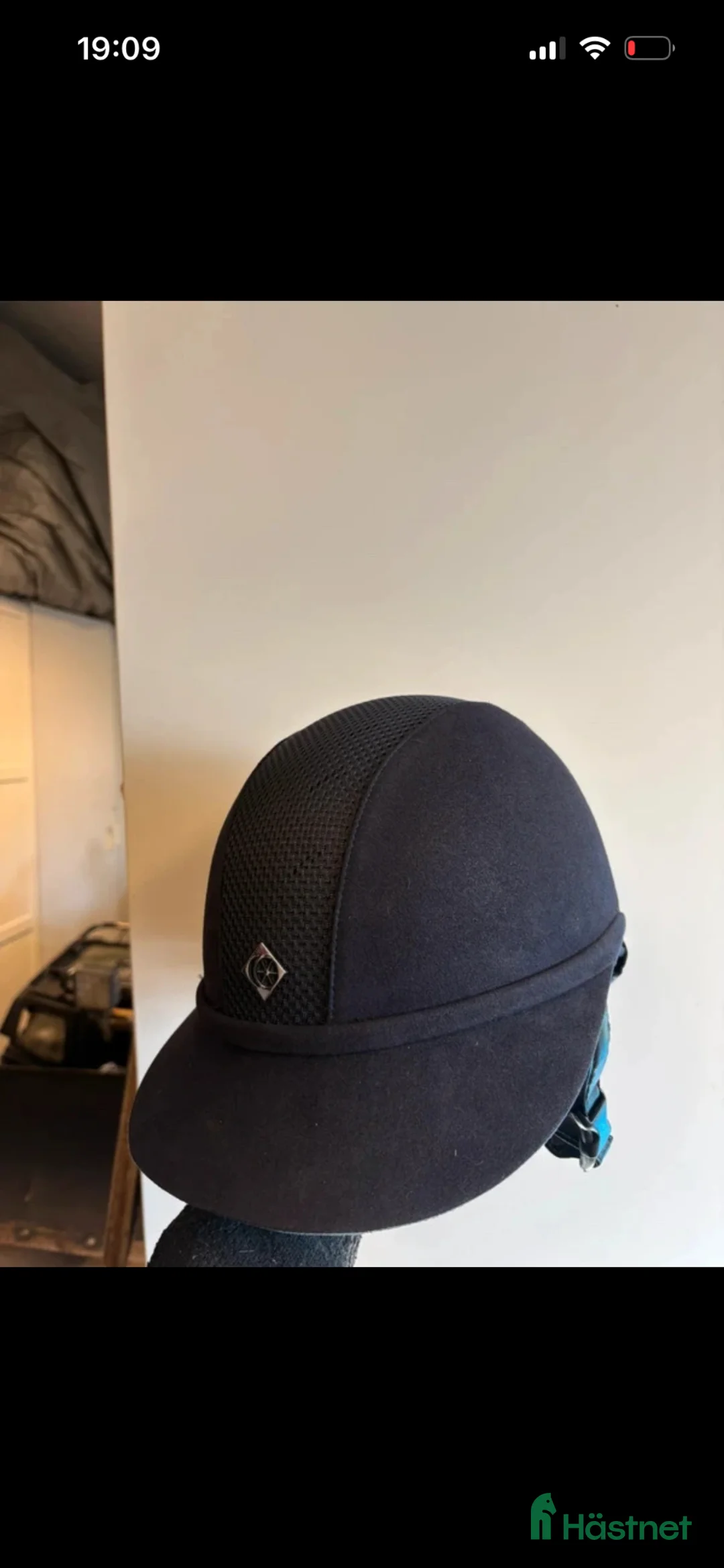 Hjälmar ryttarutrustning till salu: Charles owen Sp8 - Annons 1