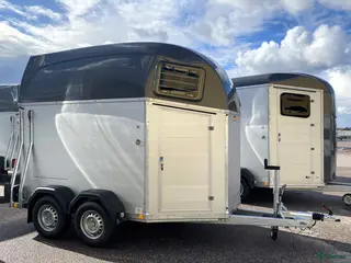 Hästtransporter fordon & transport till salu: Utförsäljning Böckmann-24 Fabriksny m sadelkammare - Annons 3